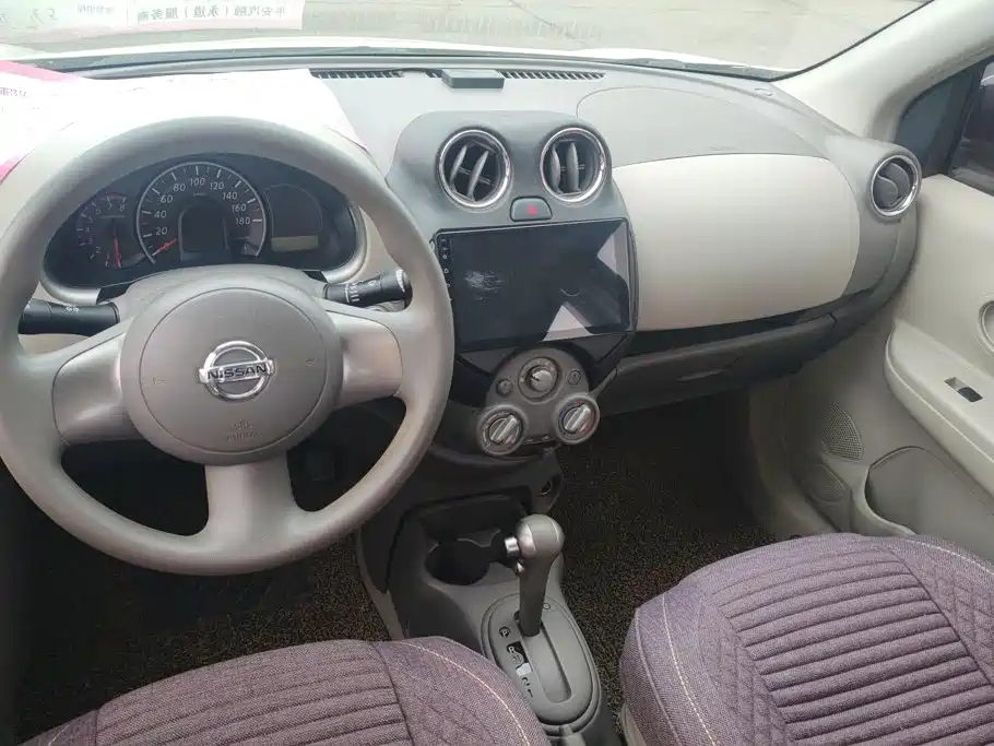 Nissan March — миниатюра 12