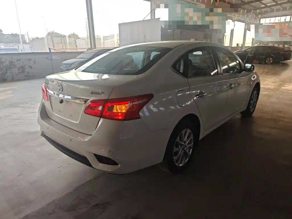 Nissan Sylphy — миниатюра 7