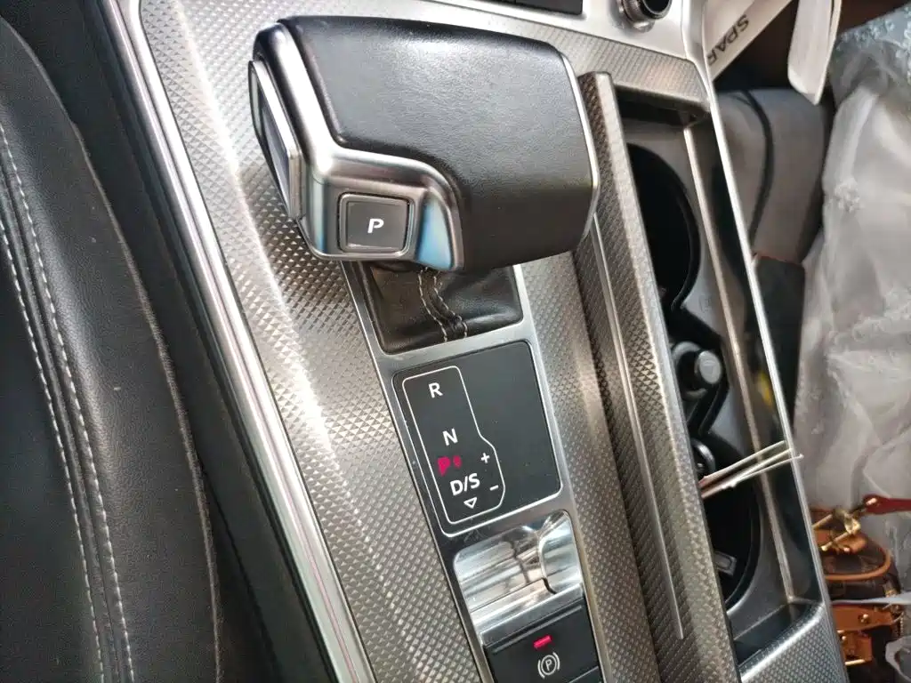 Audi A6L — миниатюра 7