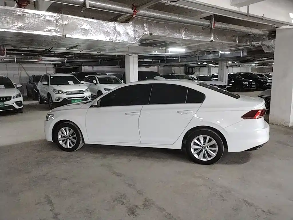 Volkswagen Bora — миниатюра 5