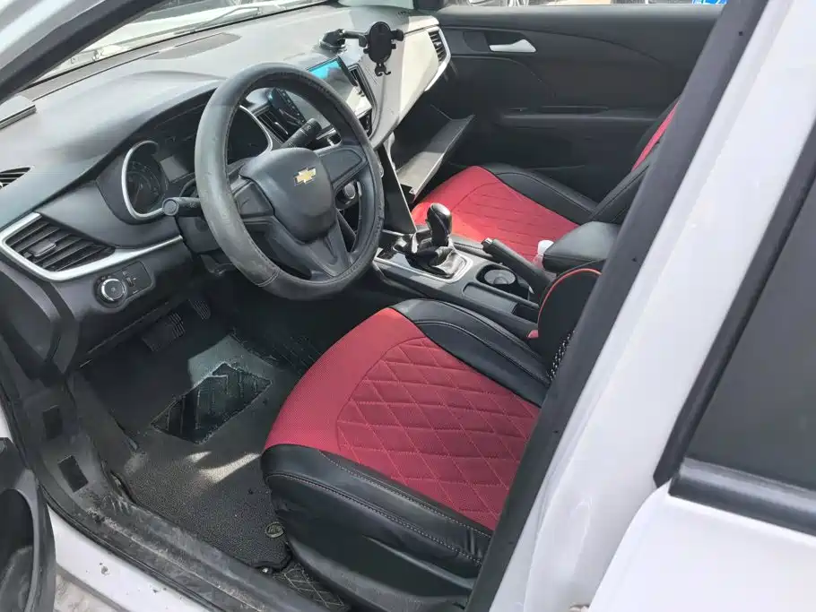Chevrolet Cavalier — миниатюра 9
