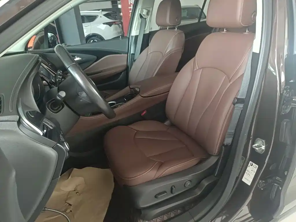 Buick Envision Plus — миниатюра 15