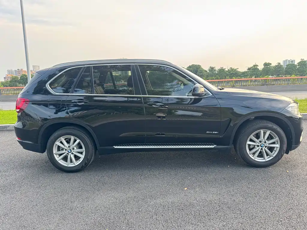BMW X5 (Import) — миниатюра 4