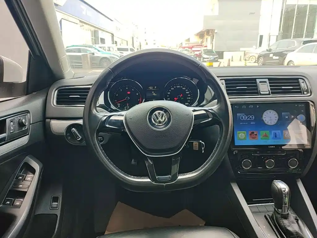 Volkswagen Sagitar — миниатюра 11
