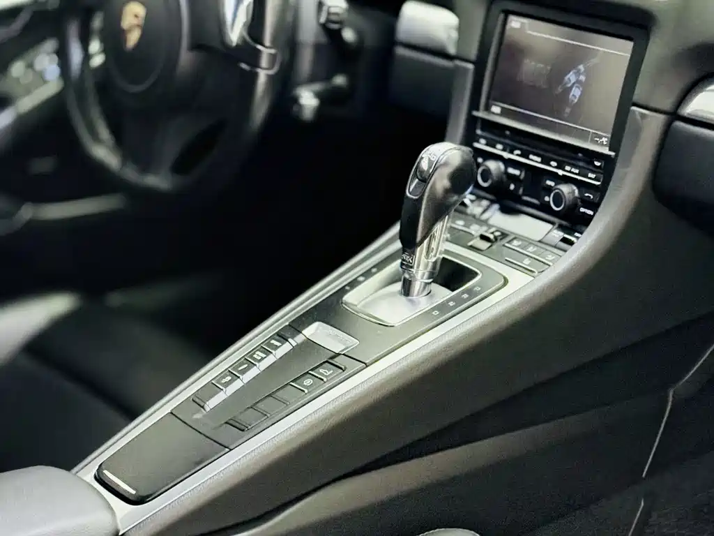 Porsche Cayman — миниатюра 12