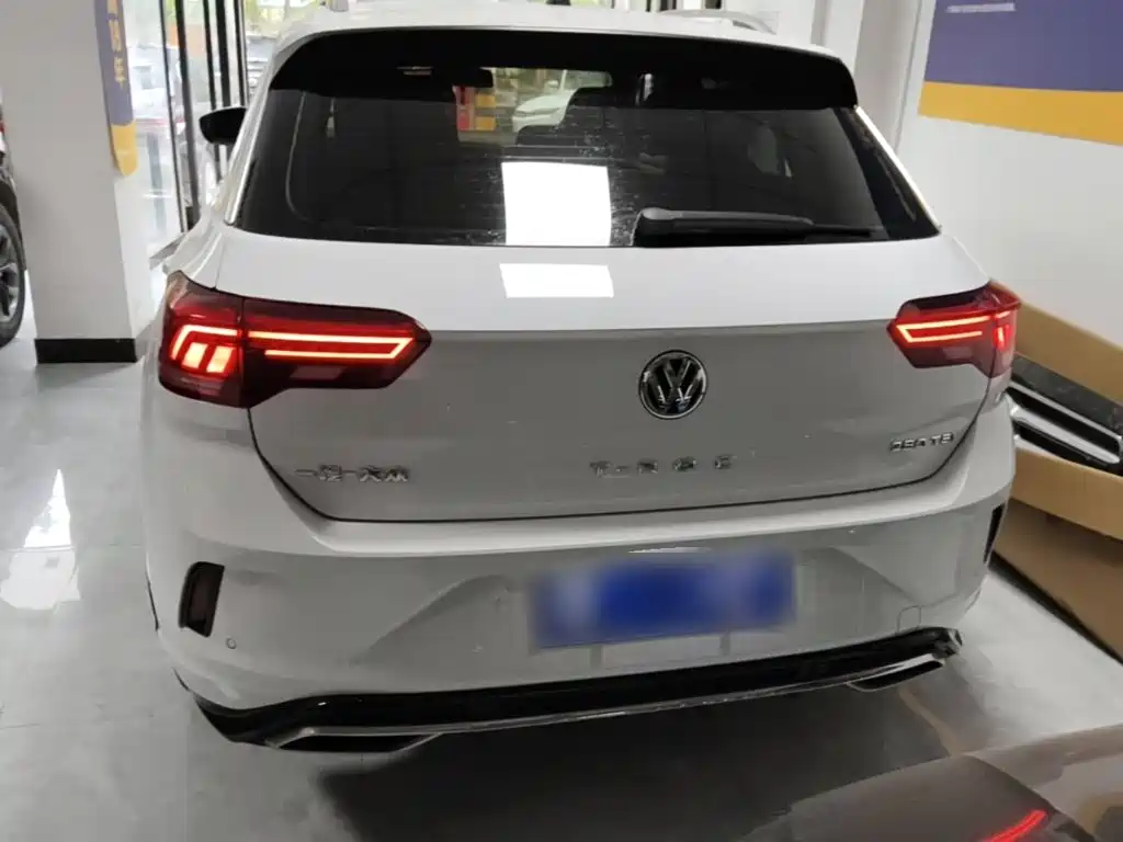 Volkswagen T-Roc — миниатюра 6
