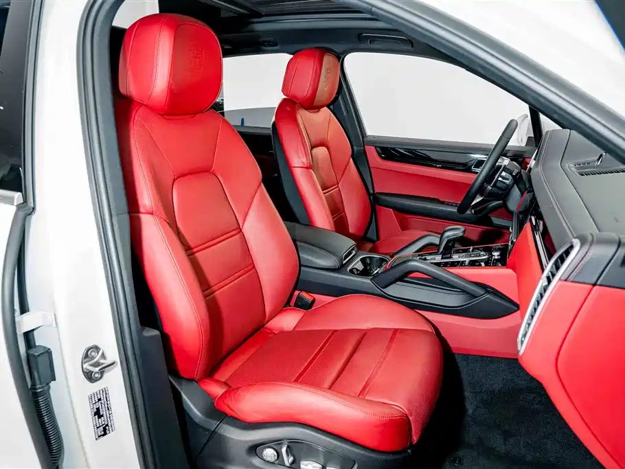 Porsche Cayenne — миниатюра 21