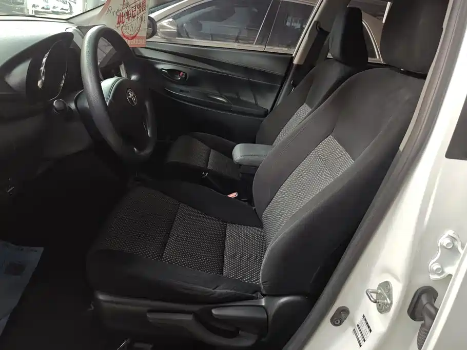 Toyota Vios — миниатюра 9