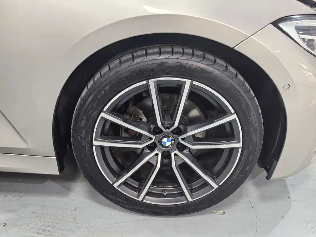 BMW 3 Series — миниатюра 16