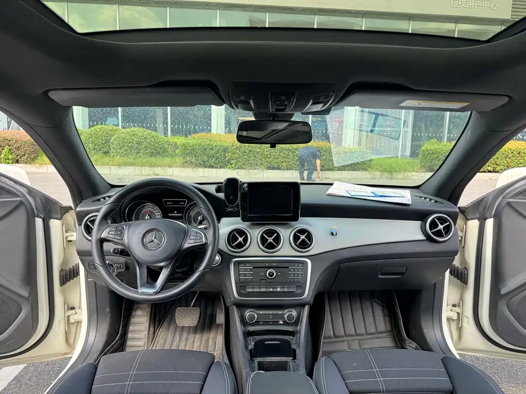 Mercedes-Benz CLA (Import) — миниатюра 6