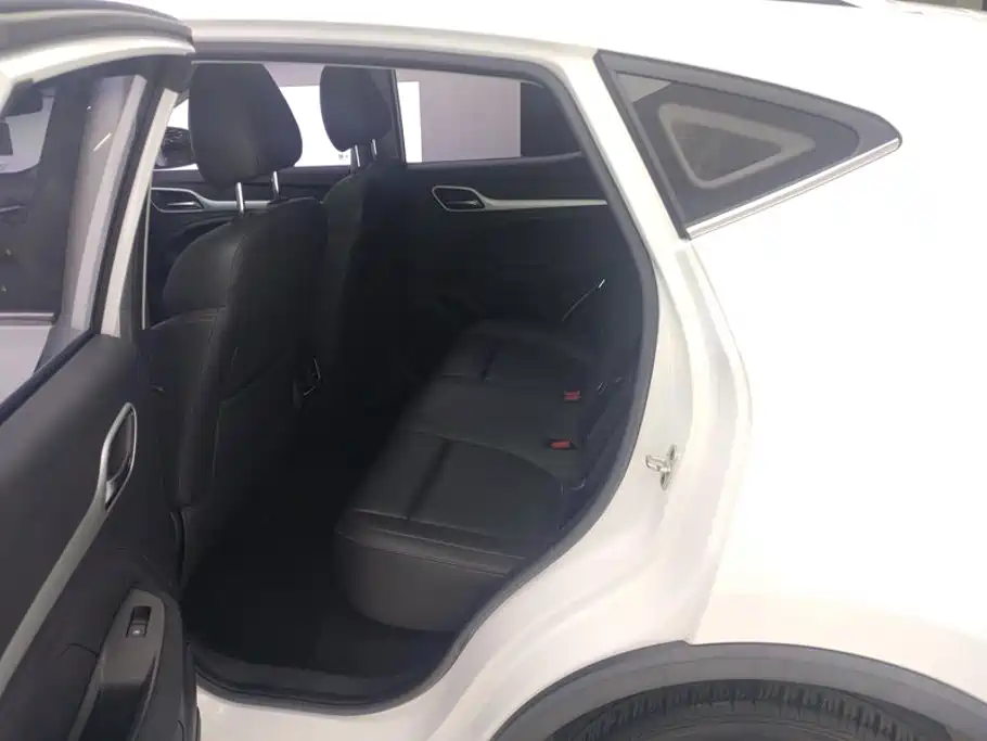 MG ZS — миниатюра 11
