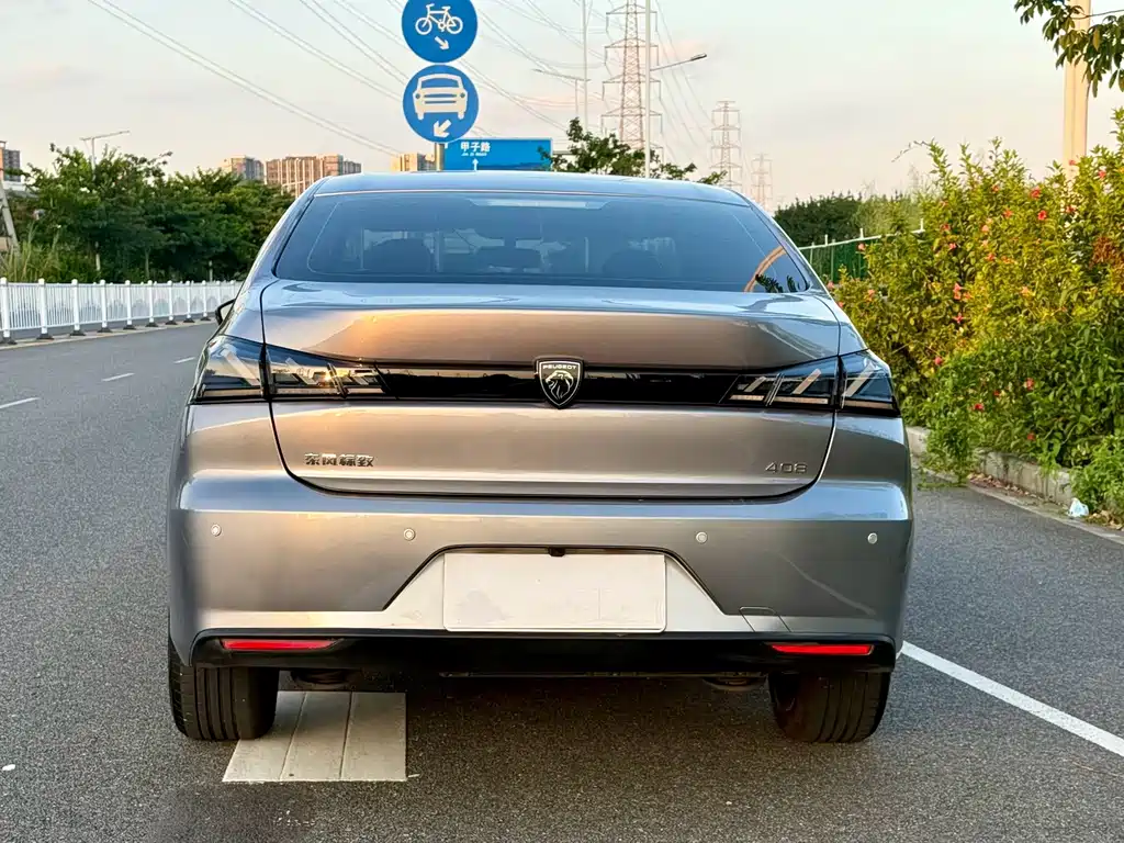 Peugeot 408 — миниатюра 6