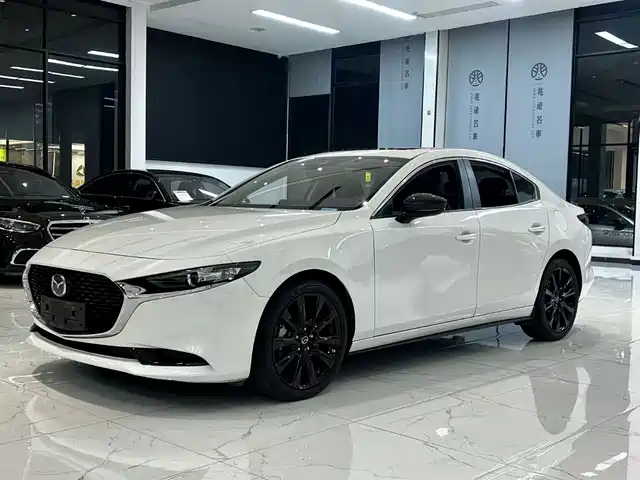 mazda 3-angkesaila