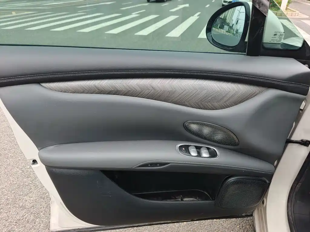IM IM LS6 — миниатюра 4