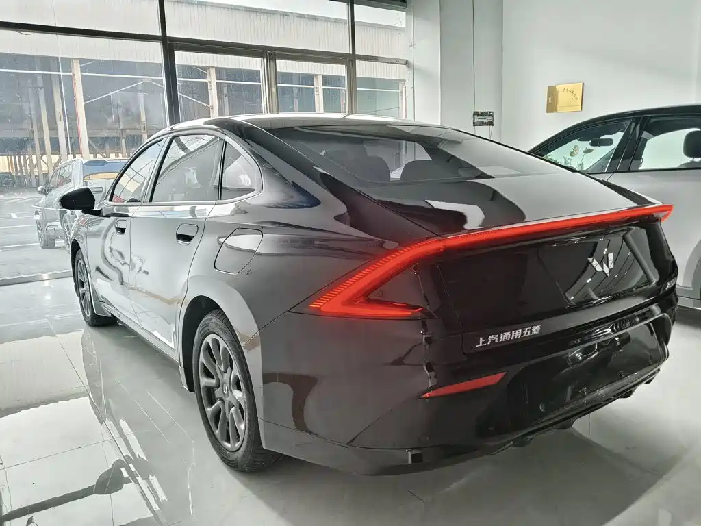 Wuling Xingguang — миниатюра 5