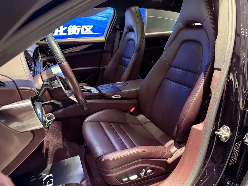 Porsche Panamera — миниатюра 8