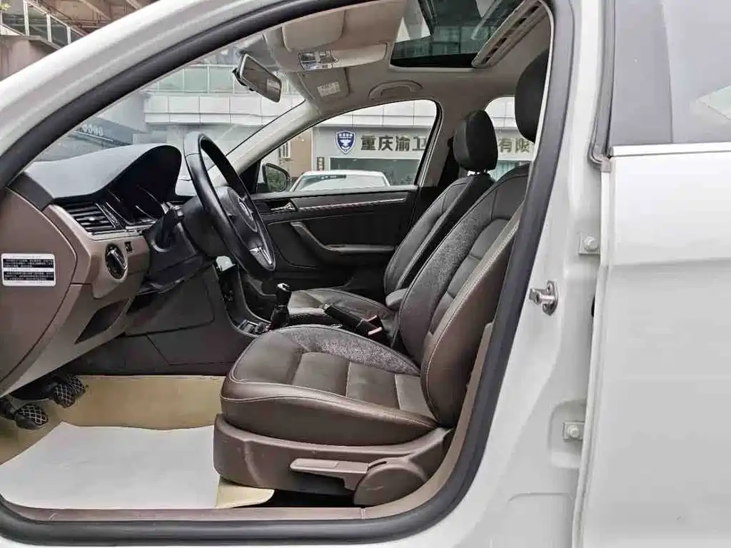 Volkswagen Bora — миниатюра 13