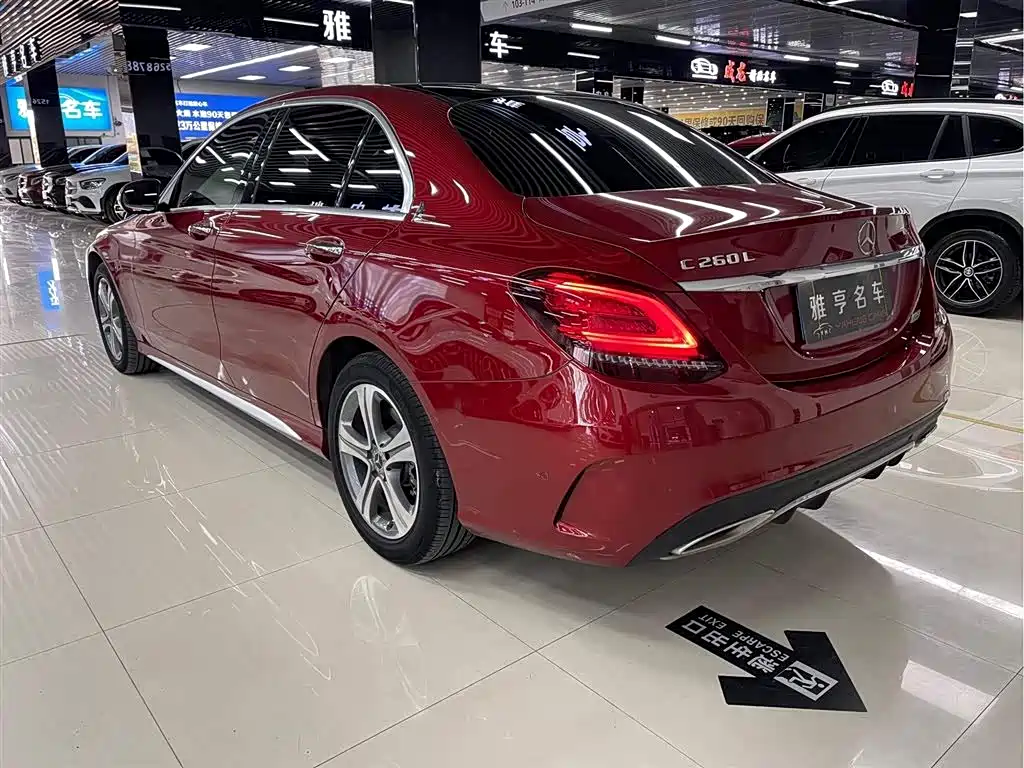 Mercedes-Benz C-Class — миниатюра 14