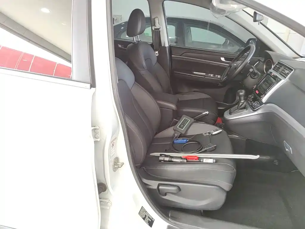 Haval M6 — миниатюра 25