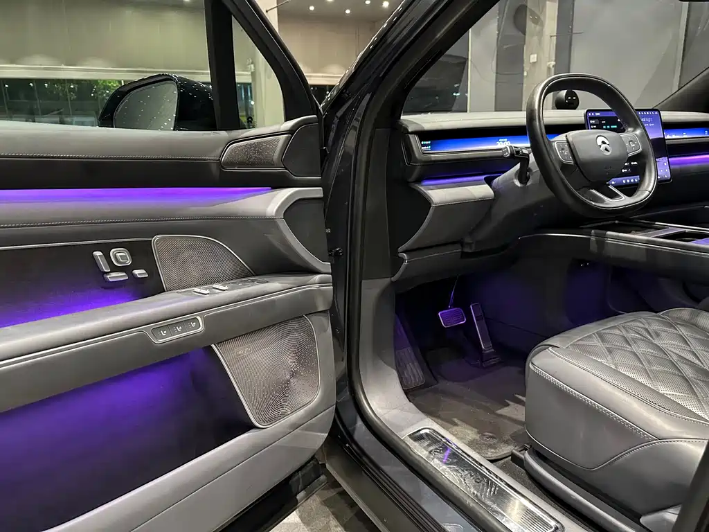 NIO ES8 — миниатюра 10