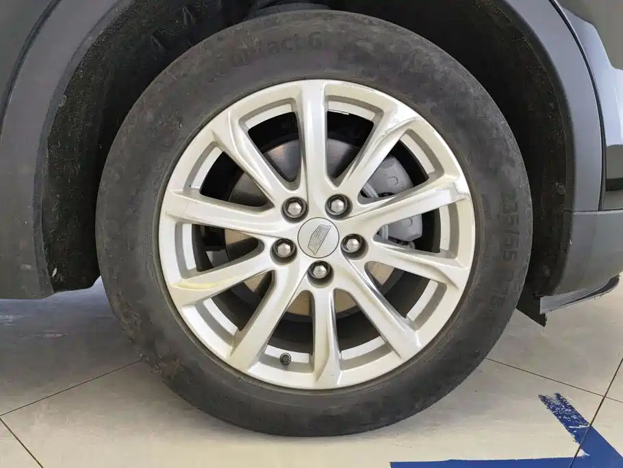 Cadillac XT4 — миниатюра 6