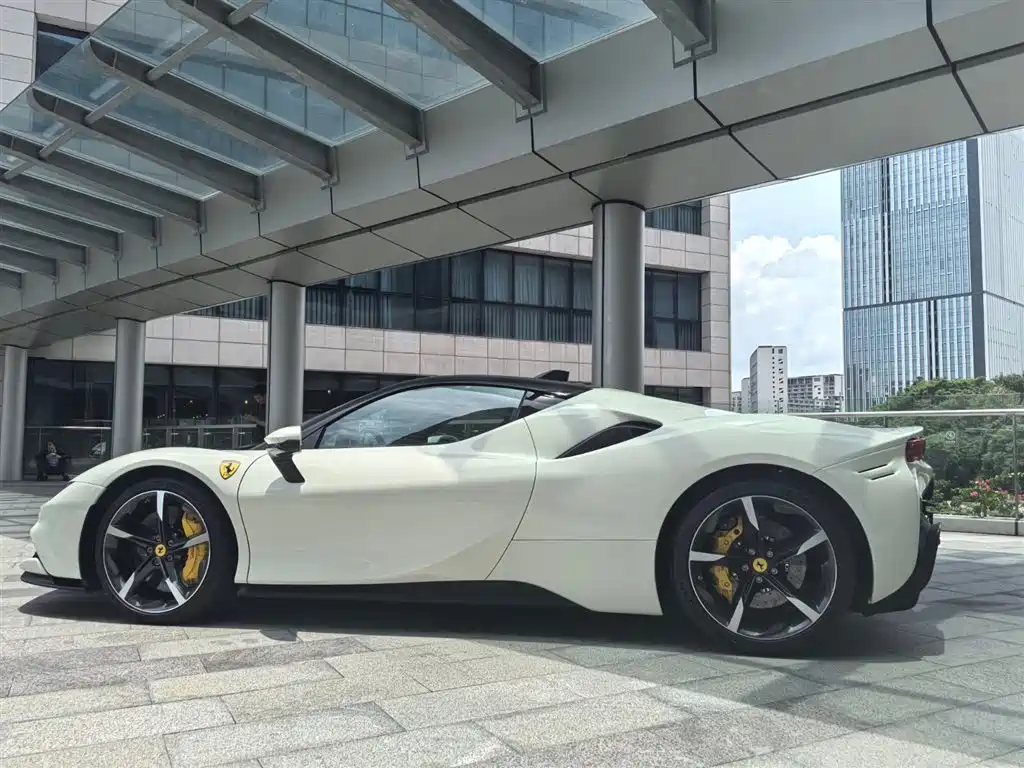 Ferrari SF90 2020 3.9T V8 Stradale