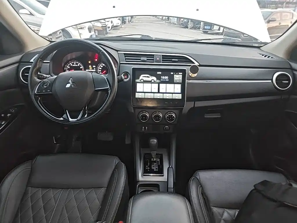 Mitsubishi ASX — миниатюра 10