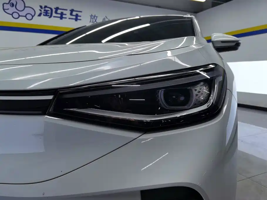 Volkswagen ID.4 Crozz — миниатюра 5