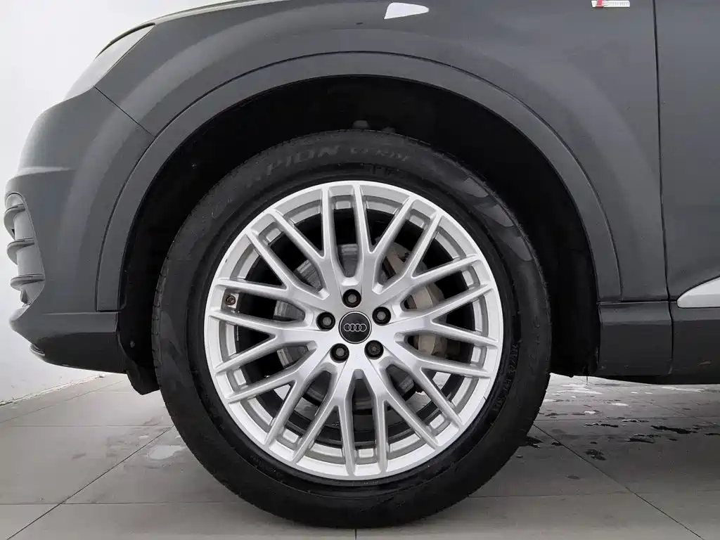 Audi Q7 — миниатюра 17