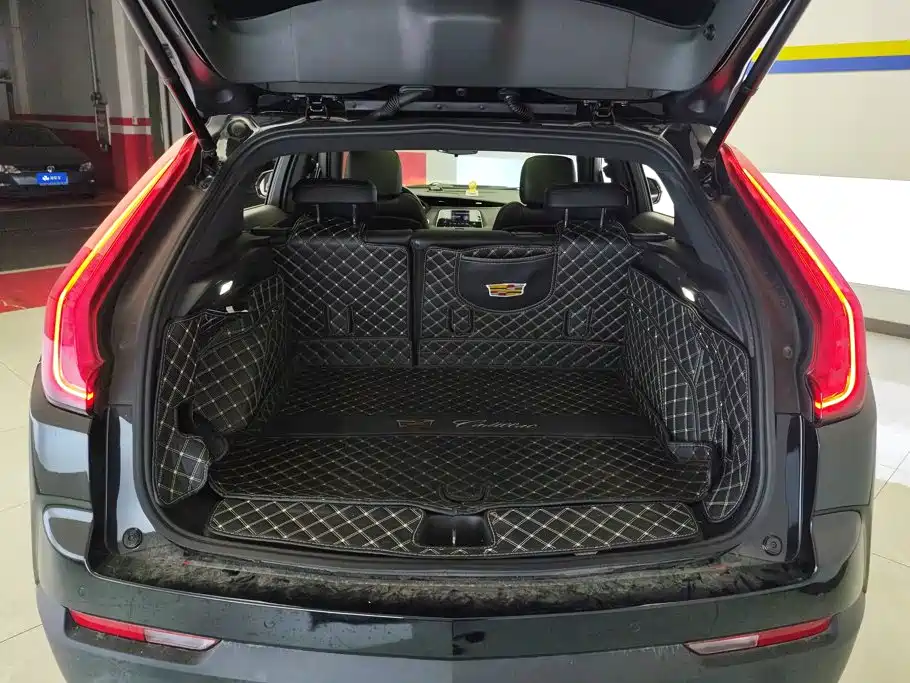 Cadillac XT4 — миниатюра 4