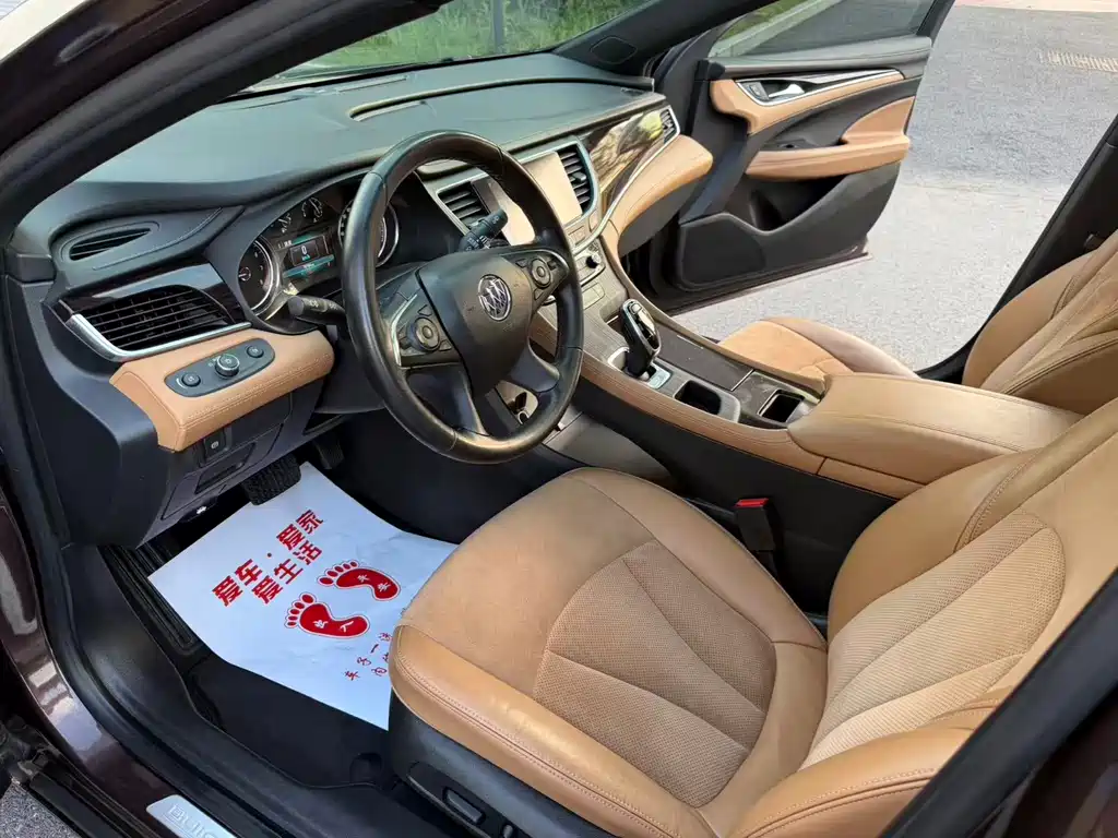 Buick LaCrosse — миниатюра 6