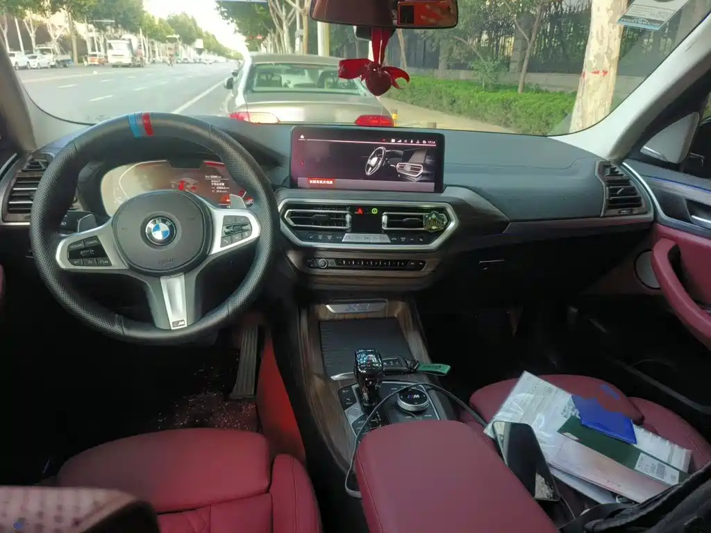 BMW X3 — миниатюра 5