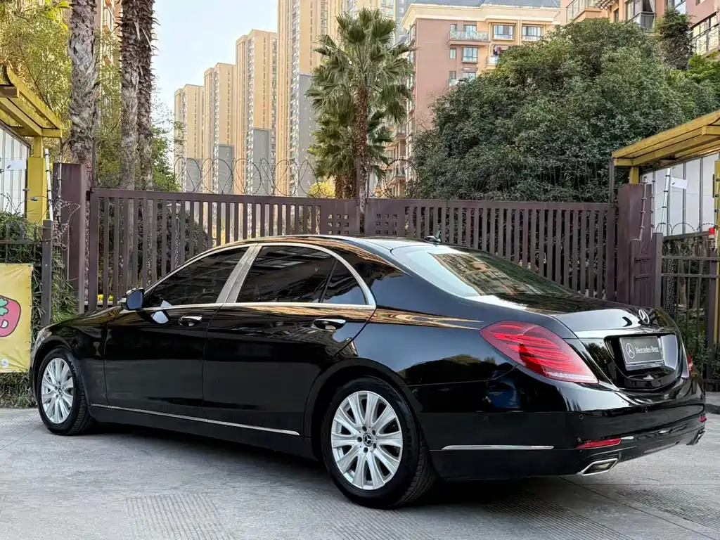 MERCEDES-BENZ S CLASS