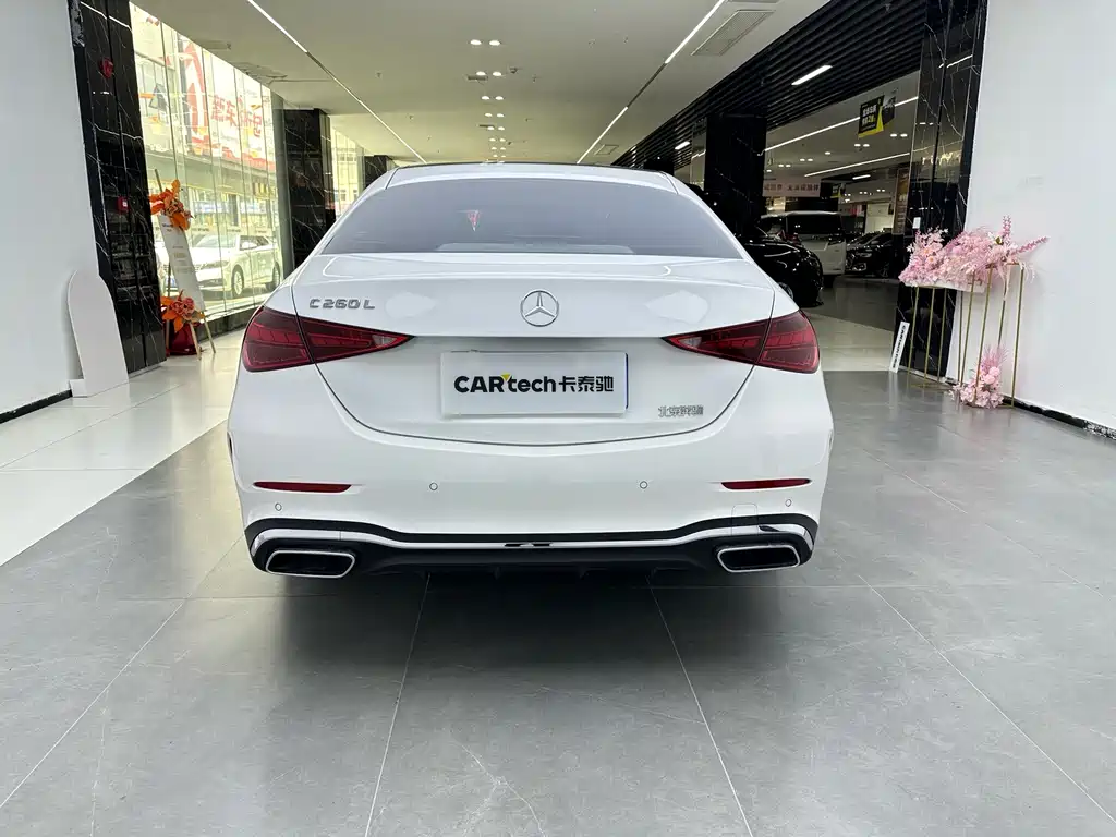 Mercedes-Benz C-Class — миниатюра 4