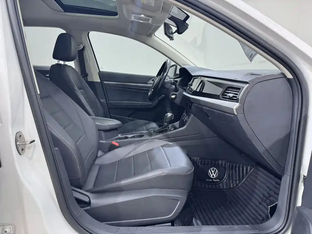 Volkswagen Lavida Pure Electric — миниатюра 11