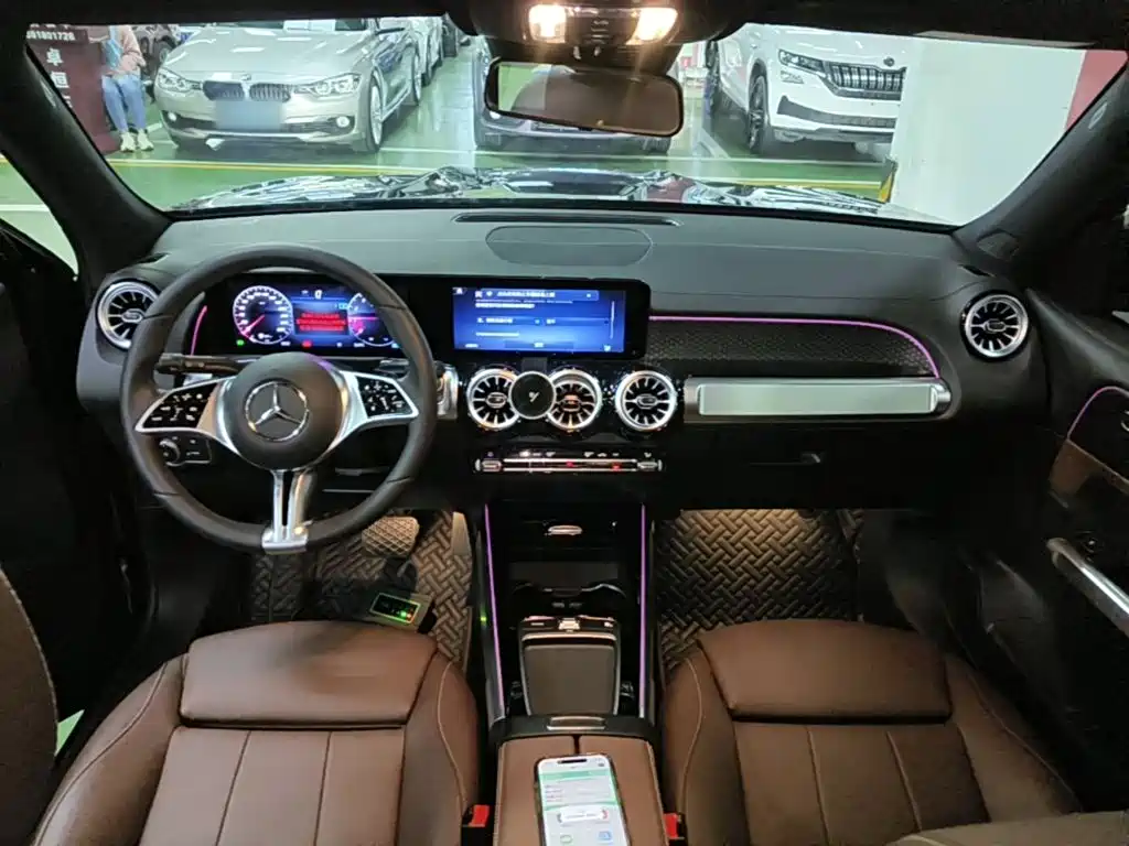Mercedes-Benz GLB — миниатюра 10