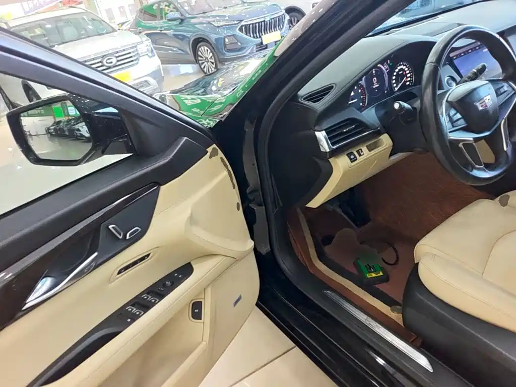 Cadillac CT6 — миниатюра 16