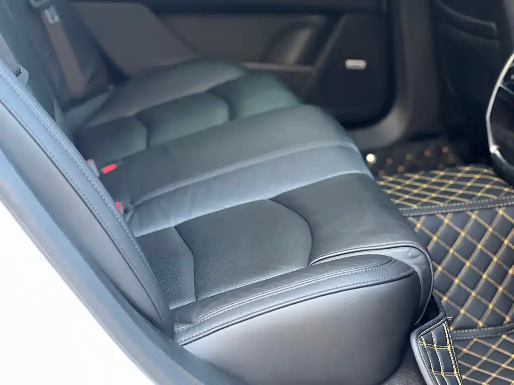 Cadillac CT6 — миниатюра 22