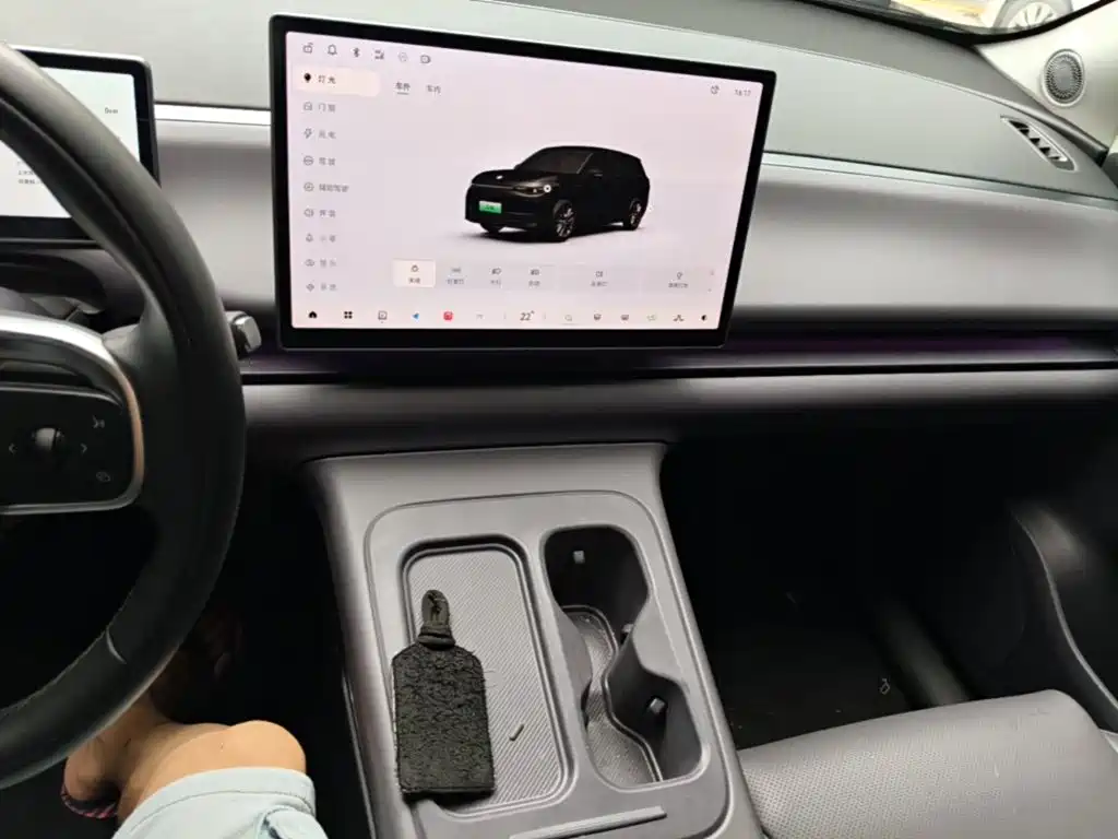 Leapmotor Leapmotor C10 — миниатюра 13