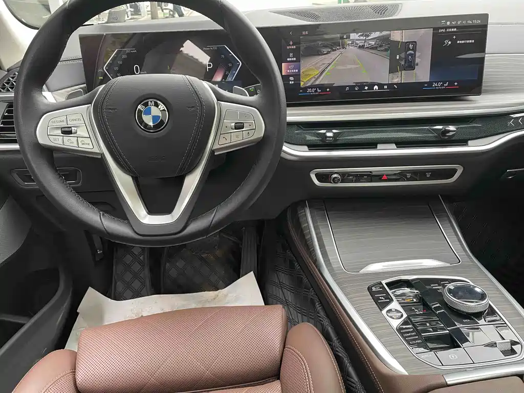 BMW X7 — миниатюра 2