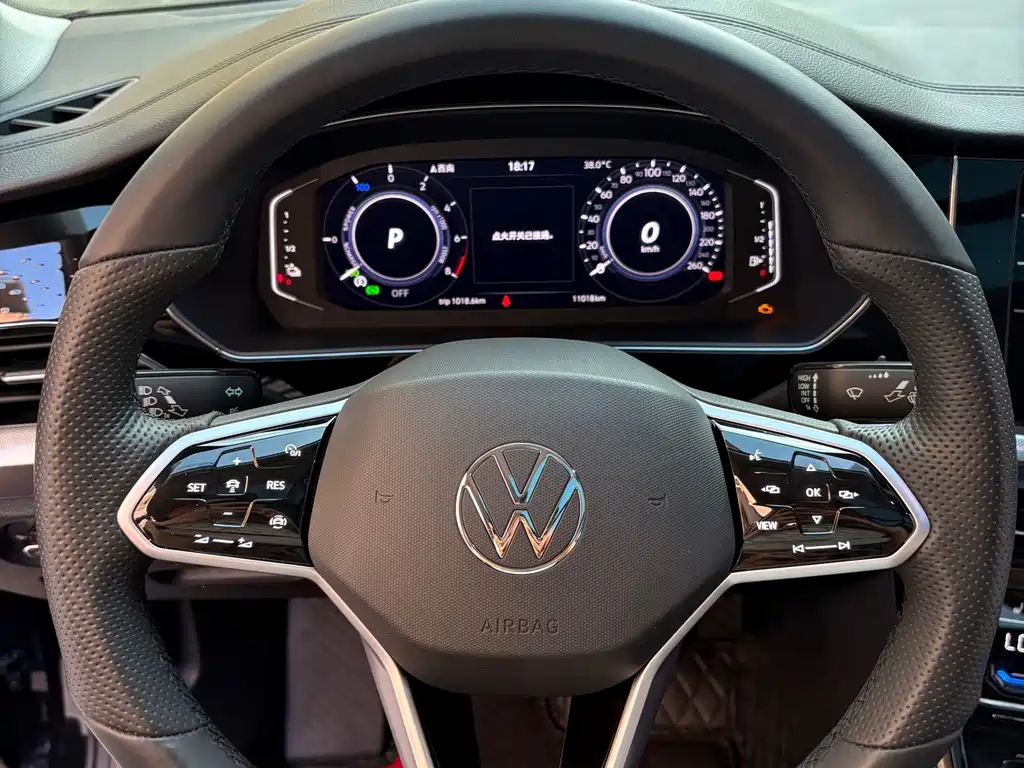Volkswagen 帕萨特插电混动 — миниатюра 5