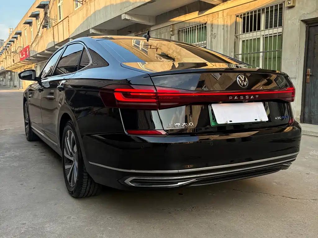 Volkswagen 帕萨特插电混动 — миниатюра 14