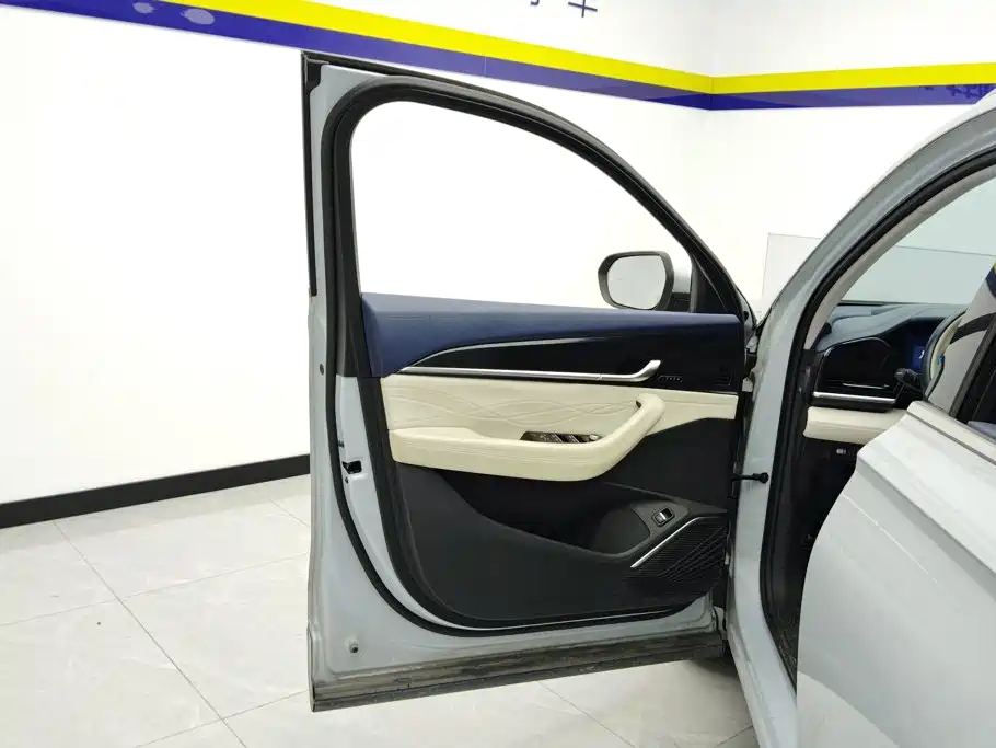 Geely Xingyue L — миниатюра 7