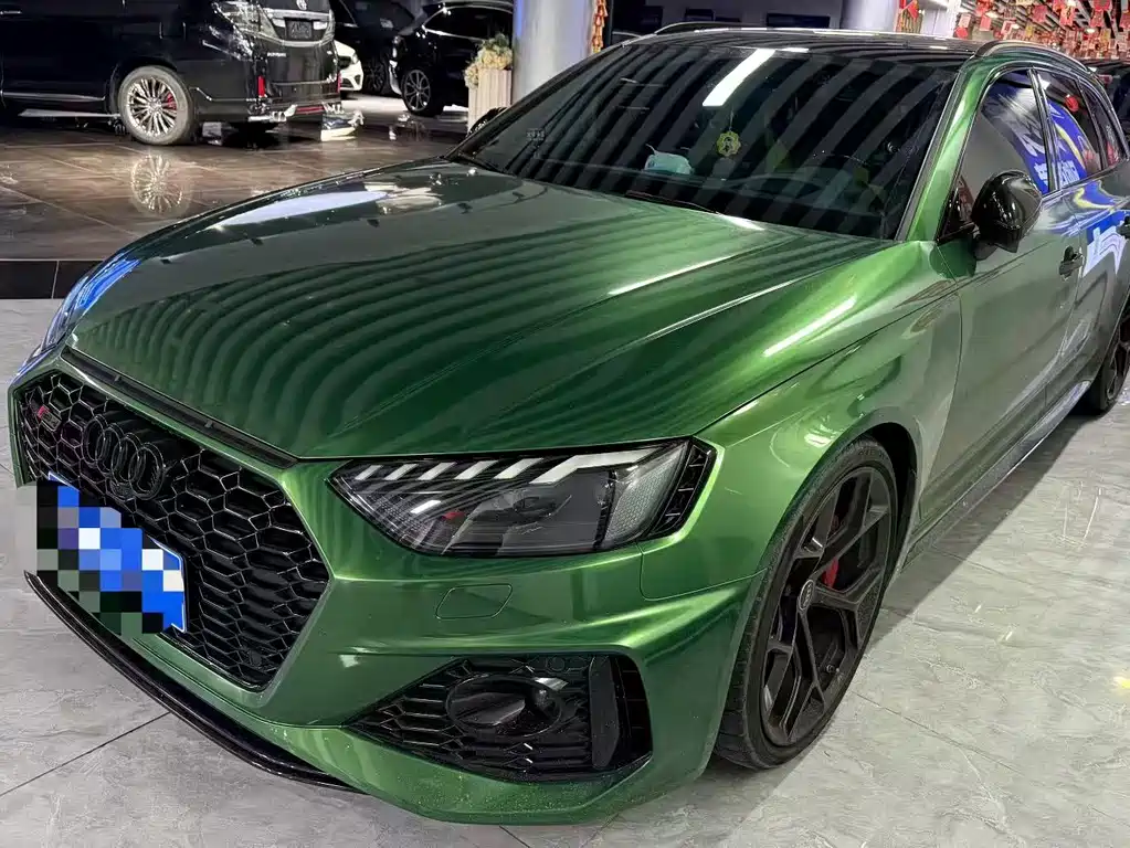 Audi RS 4