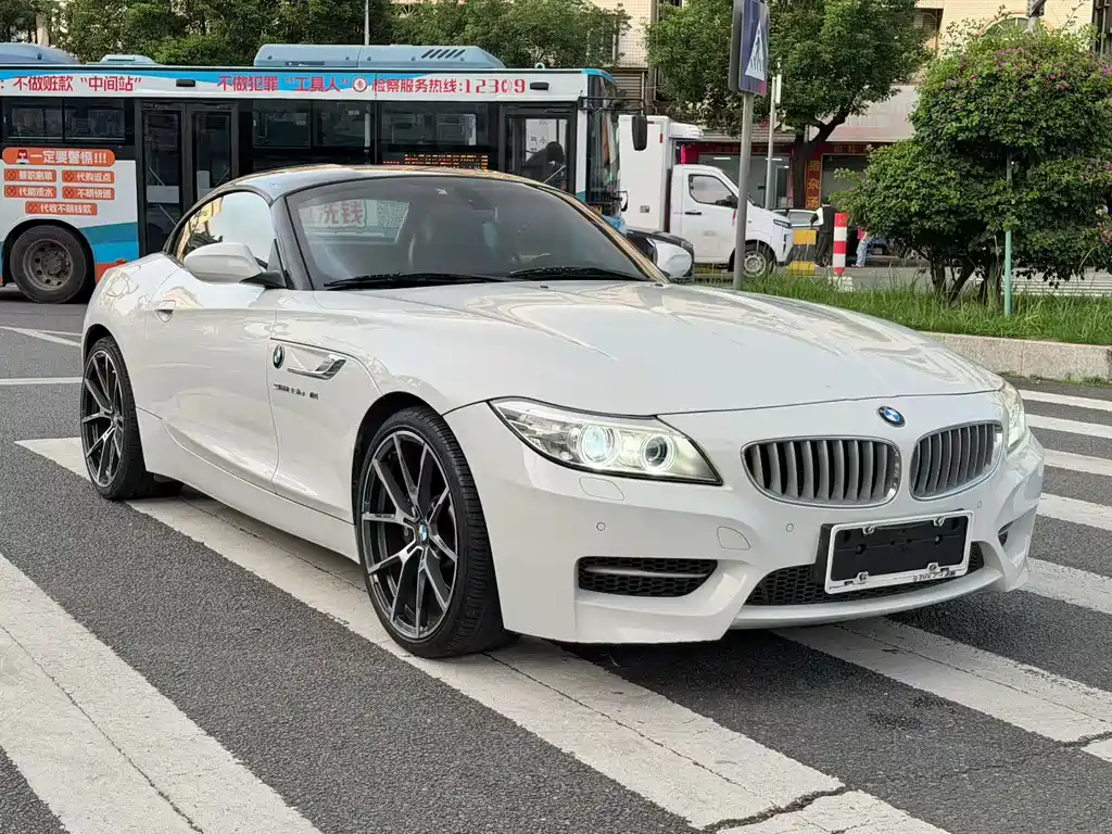BMW Z4 — миниатюра 3
