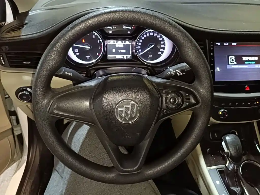 Buick Verano — миниатюра 11