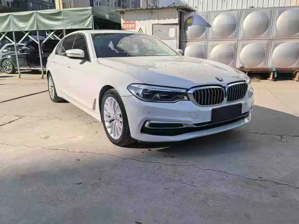 BMW 5 SERIES NEW ENERGY