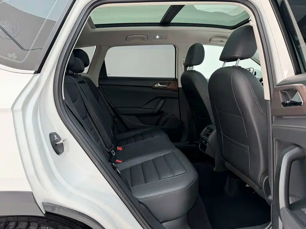 Volkswagen Tharu — миниатюра 26