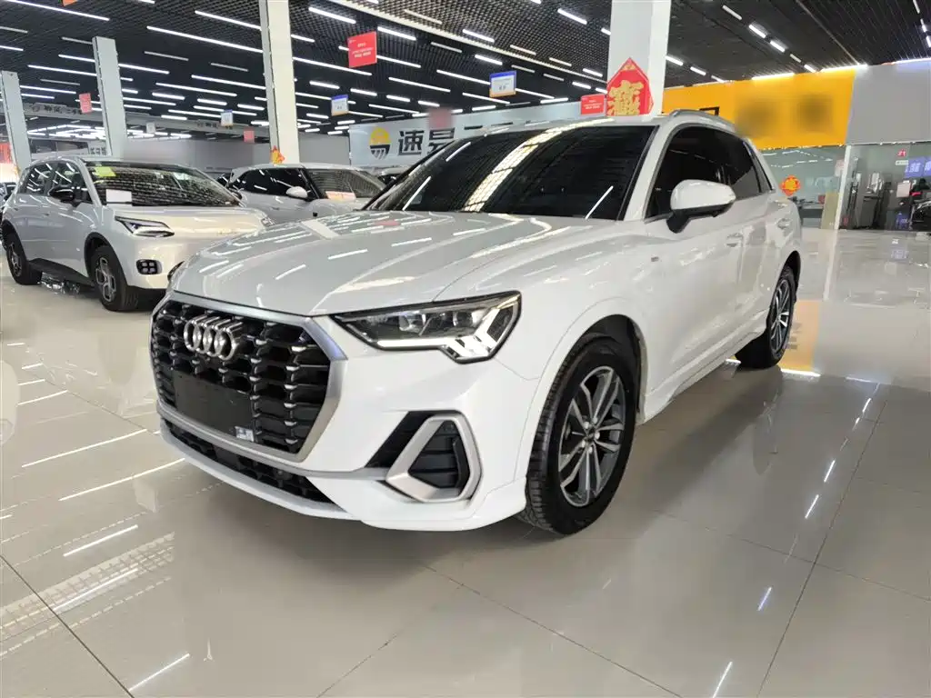 Audi Q3 2021
