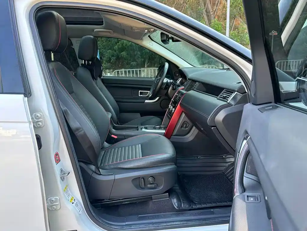 Land Rover Discovery Sport — миниатюра 12